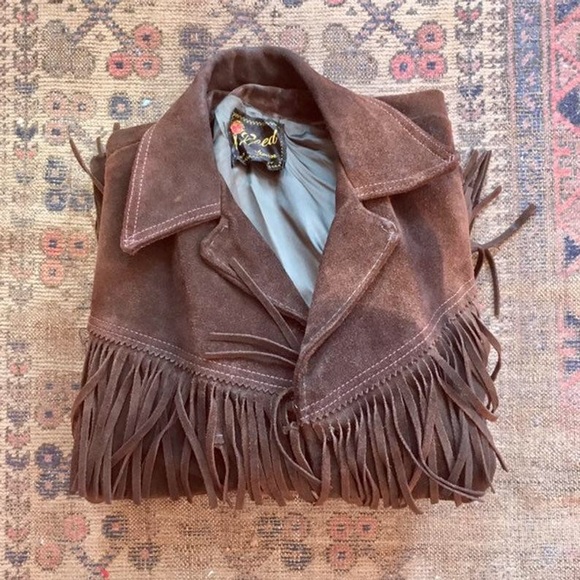 Vintage 60s/70s Suede Fringe Jacket in Brown - Picture 3 of 6